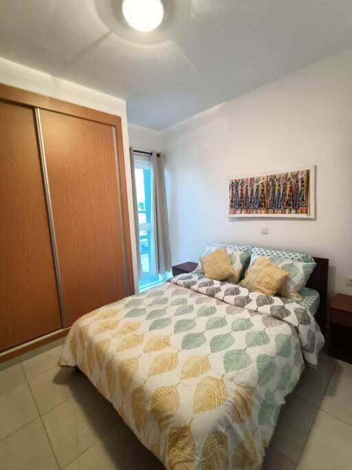 New, Modern, And Cozy 3 Bedroom Apartment. Санта Мария Екстериор снимка