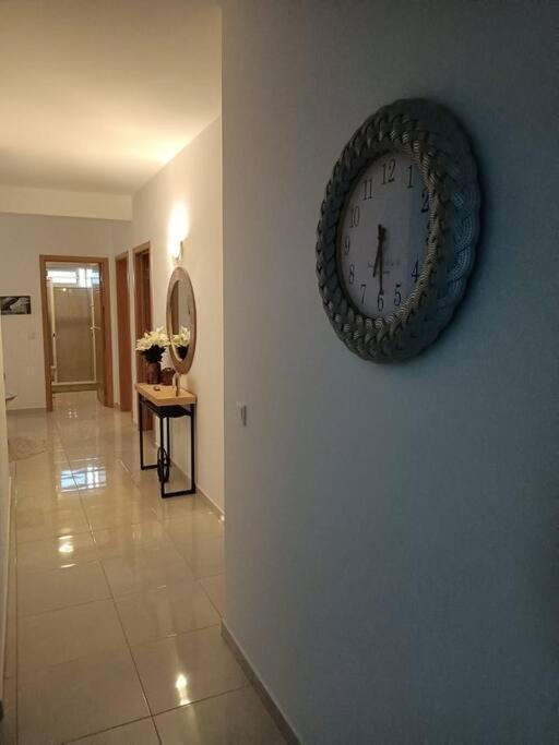 New, Modern, And Cozy 3 Bedroom Apartment. Санта Мария Екстериор снимка